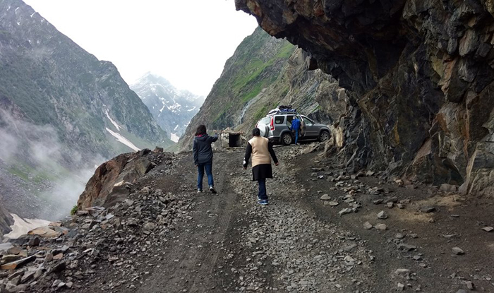 Saanch Pass Photos