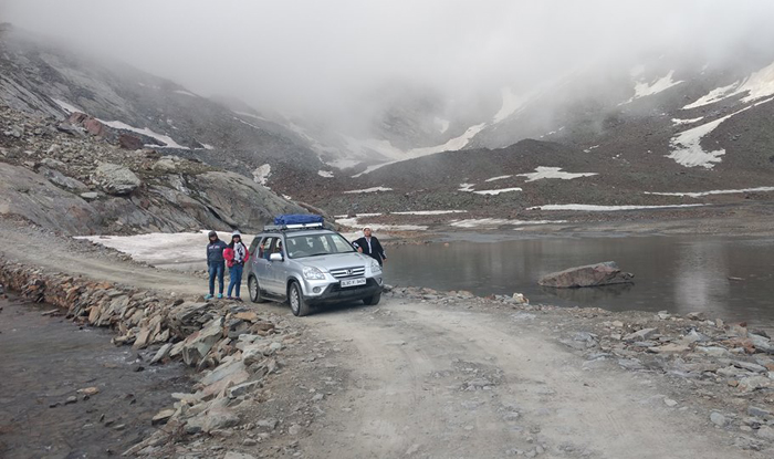 Saanch Pass Photos