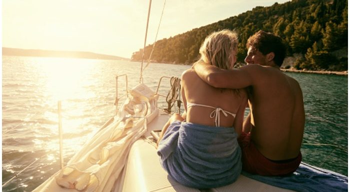 उतावले न हों, नर्वस भी नहीं… VIRGIN PARTNERS के लिए ये हैं Honeymoon TIPS