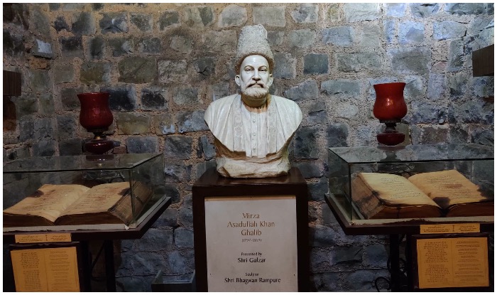 Ghalib ki Haveli, Ghalib ki Shayari, Ghalib ki Kitaben, Ghalib ka Ghar, Ghalib ki Yaadein, Ghalib ki Photos