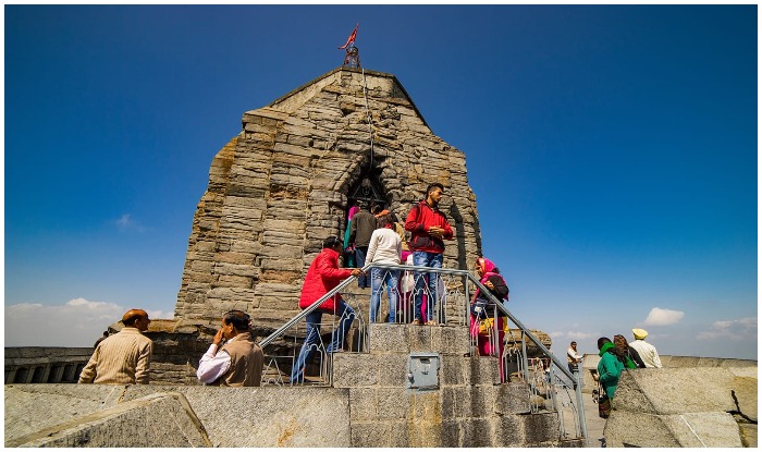Srinagar has 8 amazing religious places