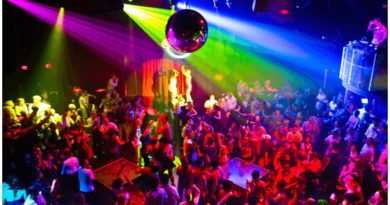 Best 6 places for a night out in Delhi