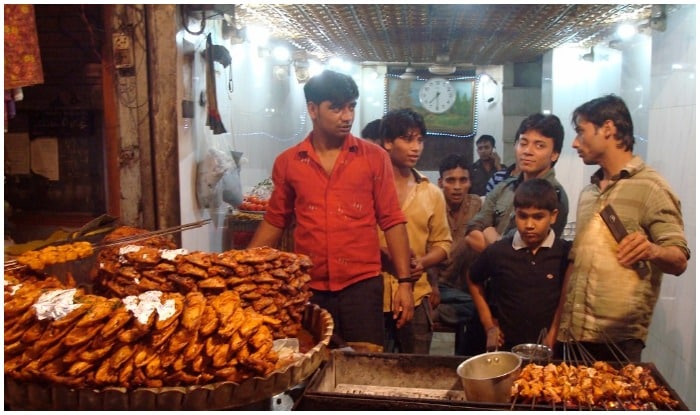 6 places in Chandni Chowk Famous for best street food available