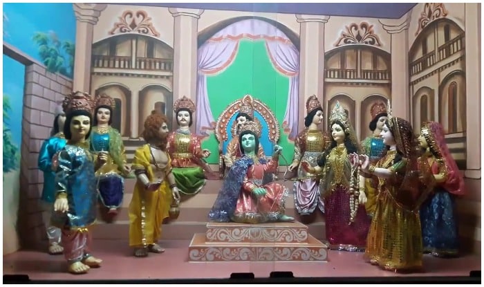 Know Janaki Temple Why is it called Naulakha Temple?