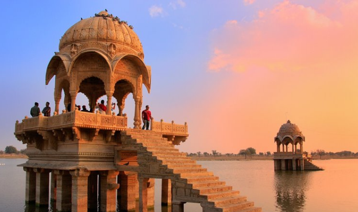 Gadisar lake is very beautiful in appearance