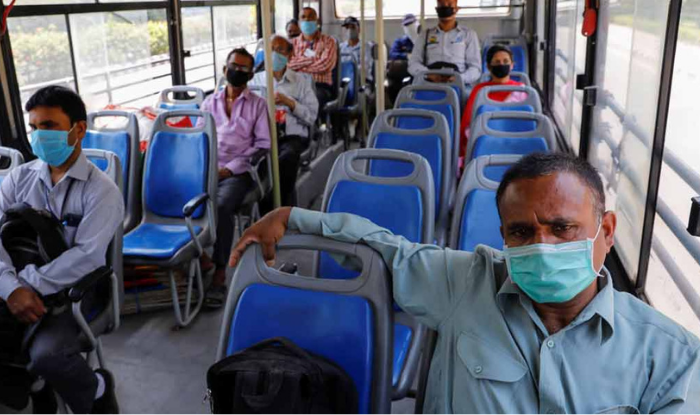 Mask during travel: It is necessary to wear a mask to travel in the bus