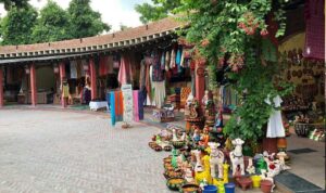 Dilli Haat